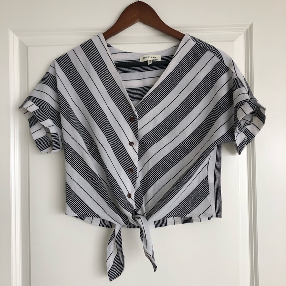 Monteau Tops - Monteau Short Sleeve Crop